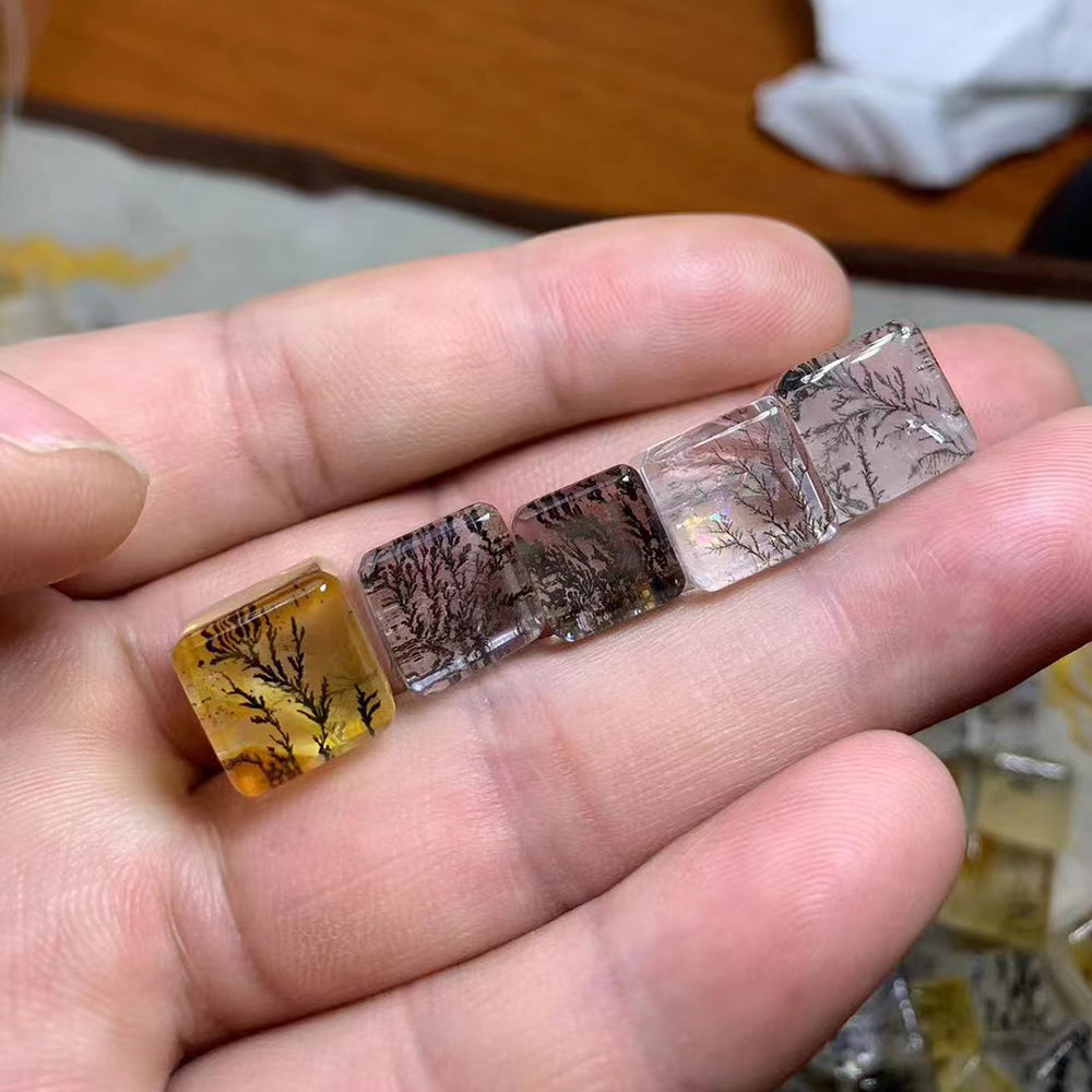 天然デンドリティッククォーツキューブ
